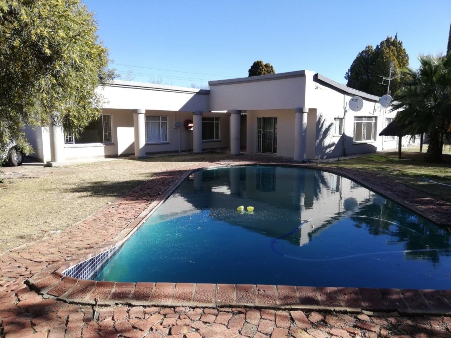 10 Bedroom Property for Sale in Die Bult North West
